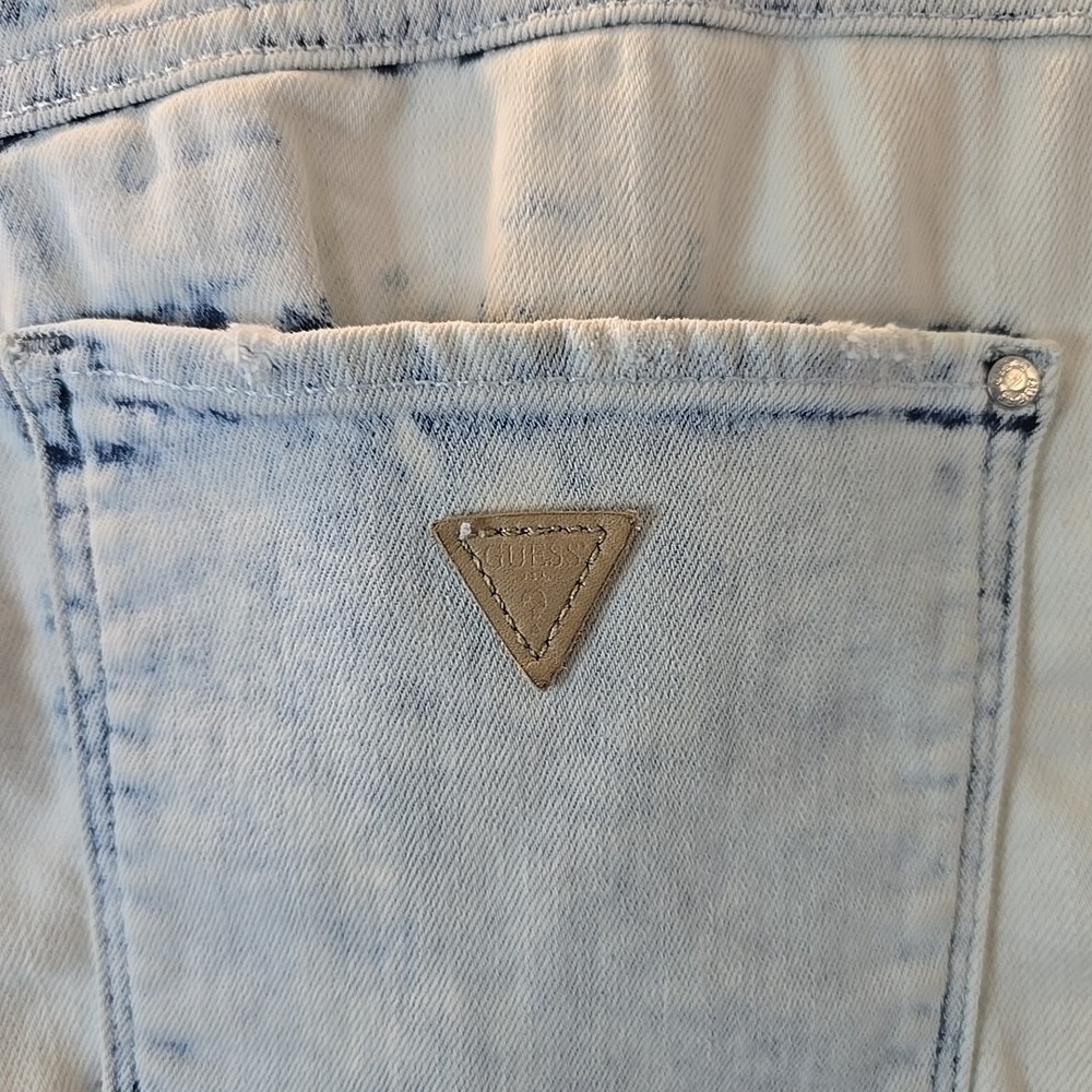 Guess Towel Bleached Denim Shorts Distressed Acid Wash Rough Hem Sz 28 Y2K 90s - Picture 9 of 16